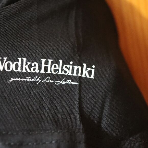 US Basic Helsinki Vodka Black Graphic T-Shirt | Bar Promo Alcohol Tee Small - Picture 4 of 11